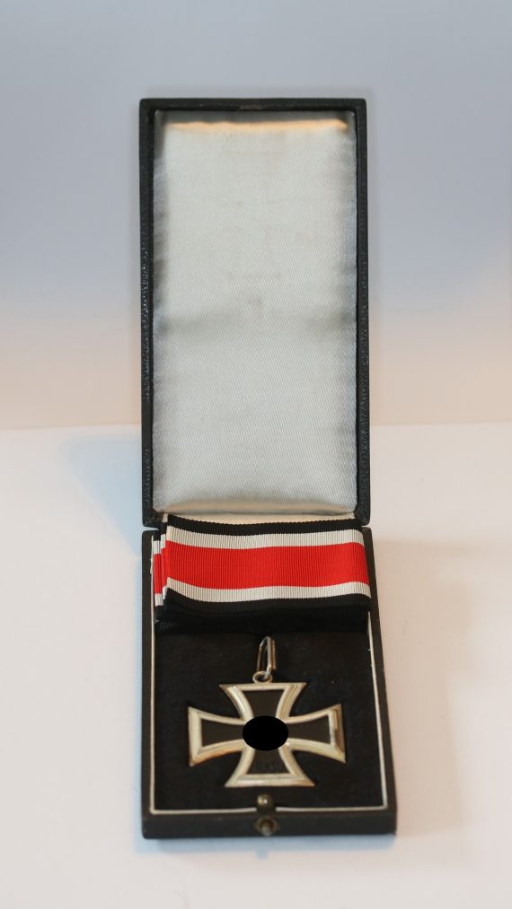 ritterkreuz_des_eisernen_kreuzes_steinhauer_l_ck_mikro_800_im_etui_2__1