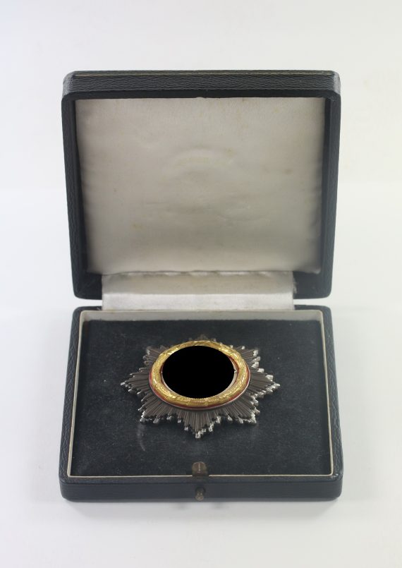 schweres_deutsches_kreuz_in_gold_hst