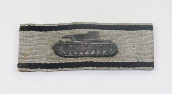 sonderabzeichen_f_r_das_niederk_mpfen_von_panzerkampfwagen_durch_einzelk_mpfer_panzerknacker_1__4