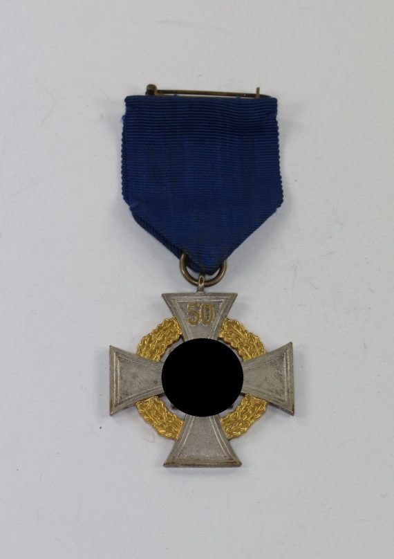 treudienstehrenzeichen_f_r_50_jahre_sonderstufe_1__1