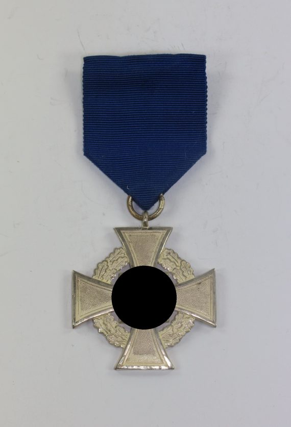 treudienstehrenzeichen_in_silber_25_jahre_1__2_16