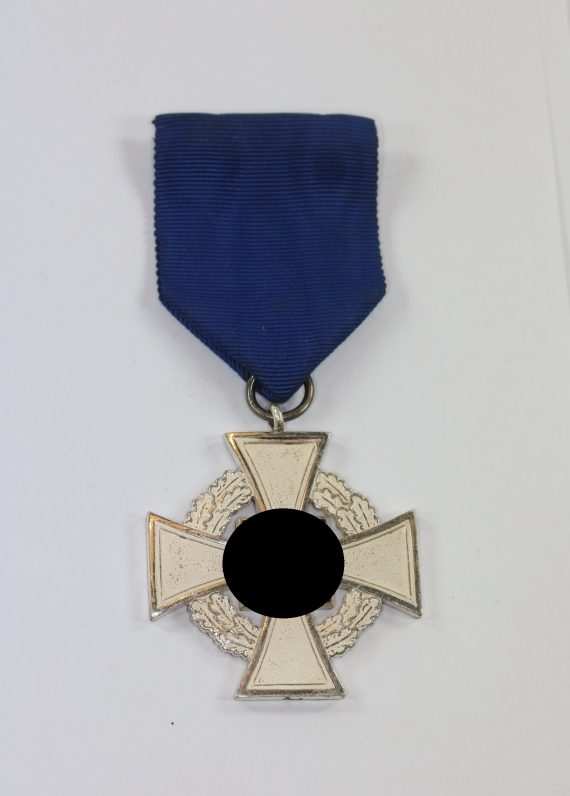 treudienstehrenzeichen_in_silber_25_jahre_1__2_7