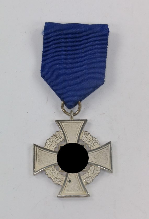 treudienstehrenzeichen_in_silber_25_jahre_f_r_treue_dienste_1__1_15_4nd