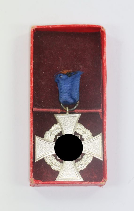treudienstehrenzeichen_in_silber_25_jahre_f_r_treue_dienste_1__4_57