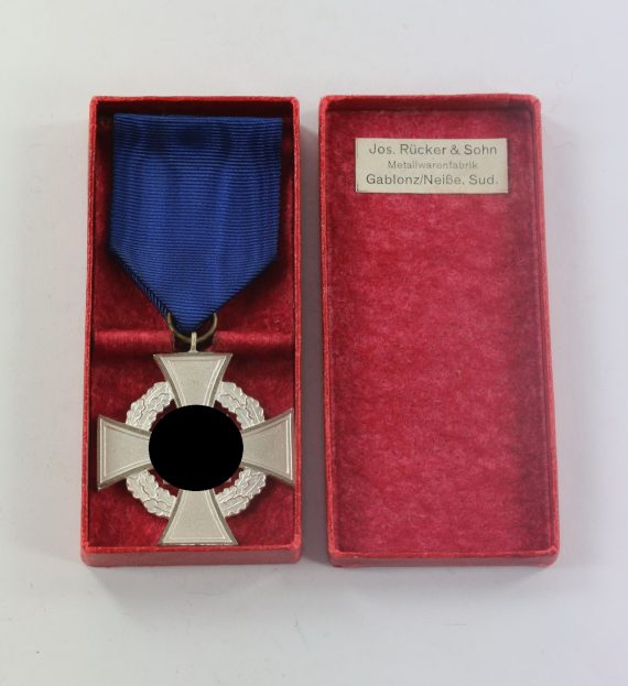 treudienstehrenzeichen_in_silber_25_jahre_im_etui_r_ckert_sohn_metallwarenfabrik_gablonznei_e