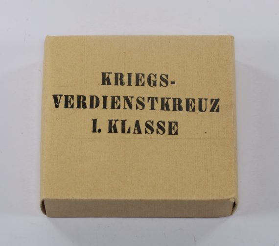 umkarton_kriegsverdienstkreuz_1