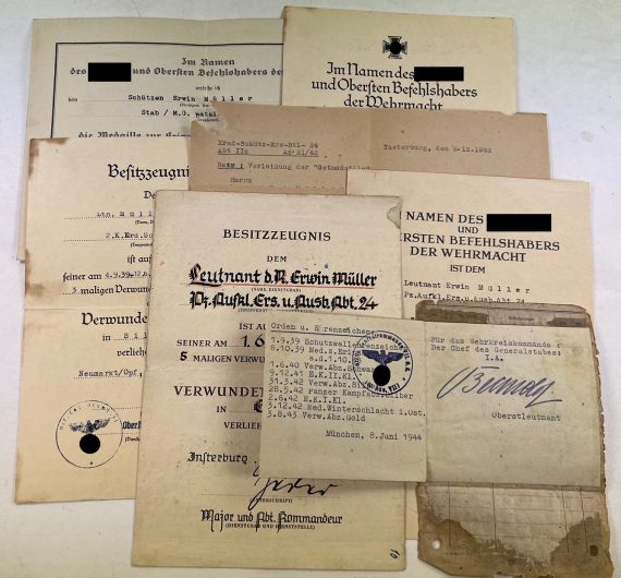 urkunden_gruppe_verwundetenabzeichen_in_gold_panzeraufkl_rer_1__1