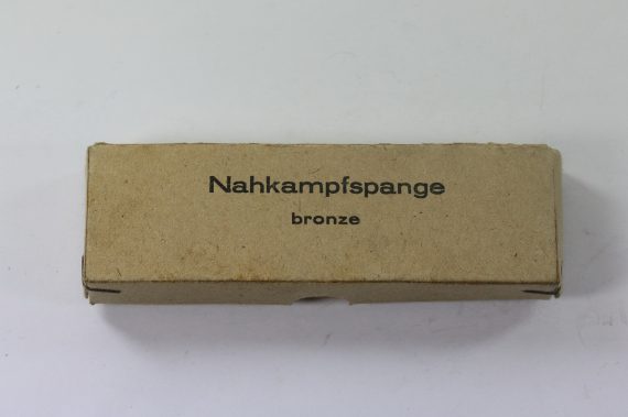 verleihungsschachtel_nahkampfspage_bronze_1__4nd