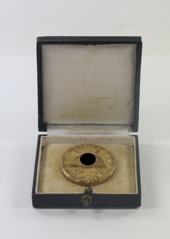 verwundetenabzeichen_in_gold_1939_hauptm_nzamt_wien_im_etui_hauptm_nzamt_wien_iii_1__1_2