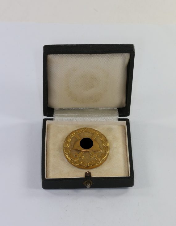 verwundetenabzeichen_in_gold_hauptm_nzamt_wien_im_etui_hauptmann_fritz_merkl_1__1