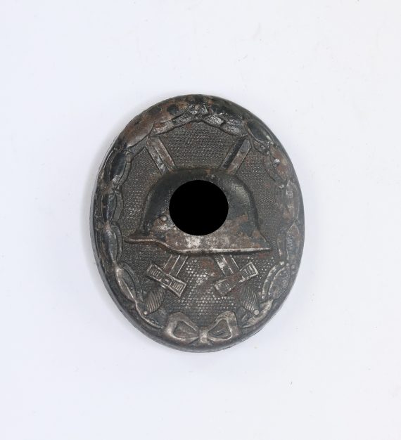 verwundetenabzeichen_in_schwarz_1939_eisen_ohne_hersteller_1__26