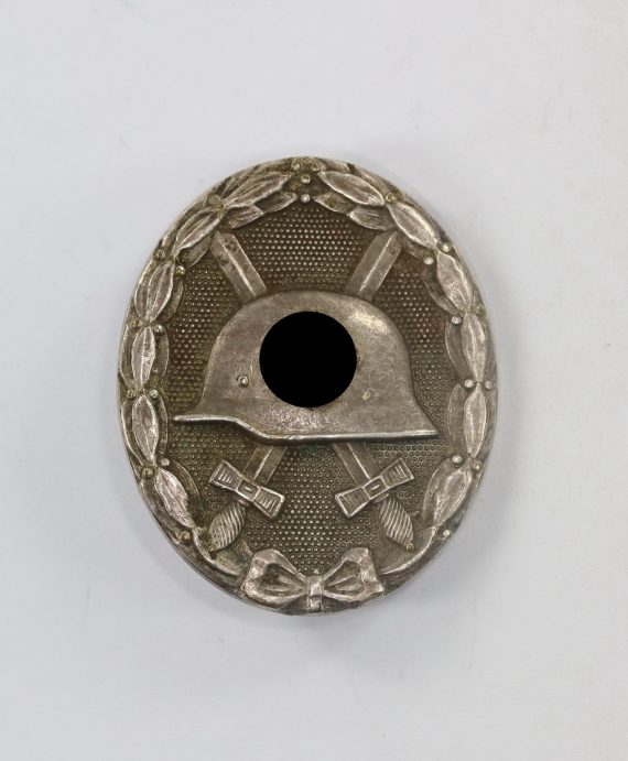 verwundetenabzeichen_in_silber_1939_hauptm_nzamt_wien_1__1