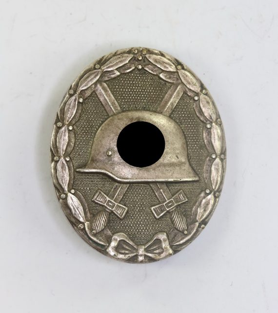 verwundetenabzeichen_in_silber_1939_hauptm_nzamt_wien_buntmetall_1__1_1