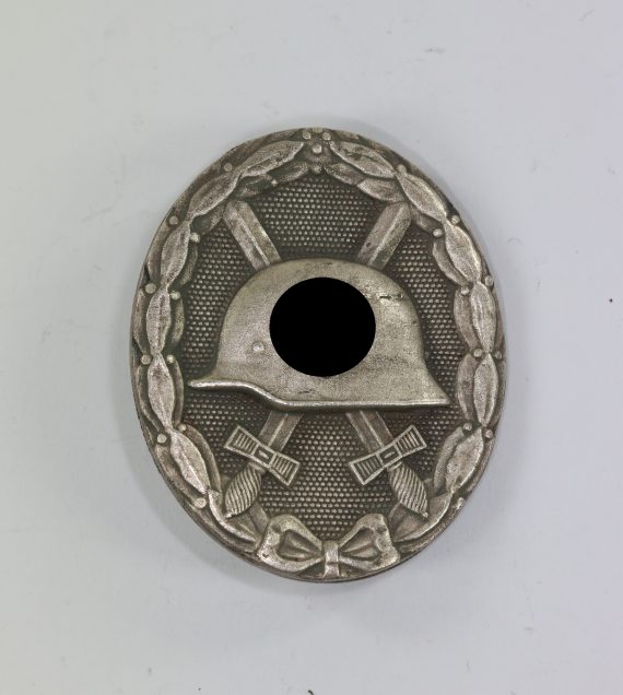 verwundetenabzeichen_in_silber_hersteller_l13_paul_meybauer_buntmetall_1__1