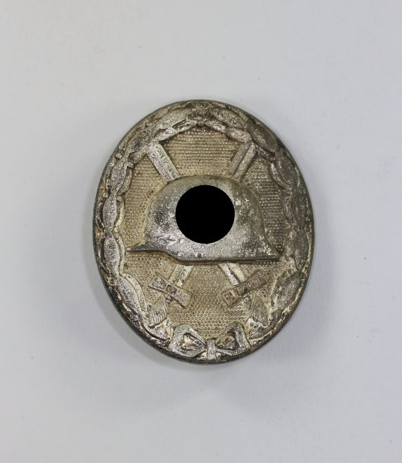 verwundetenabzeichen_silber_hersteller_107_carl_wild_1__1