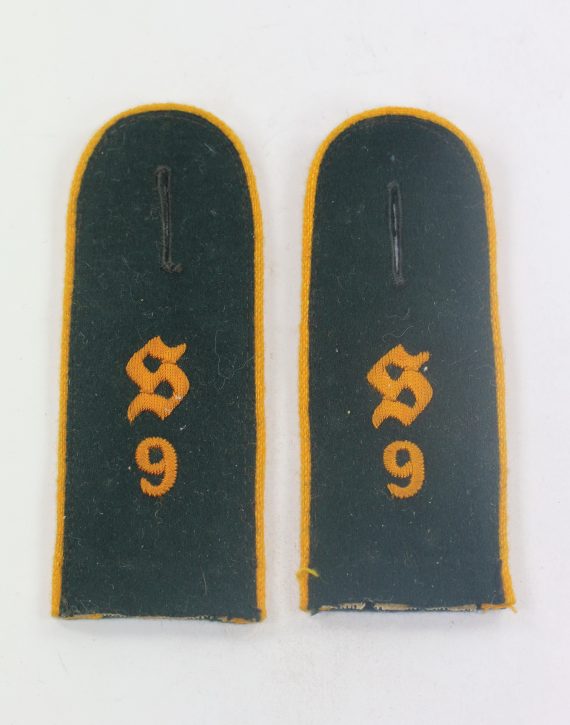 wehrmacht_heer_paar_fr_he_schulterklappen_sch_tzenregiment_9_aufkl_rungsabteilung_mannschaften_1_