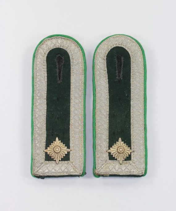 wehrmacht_heer_paar_schulterklappen_feldwebel_j_ger__gebirgsj_ger_1_