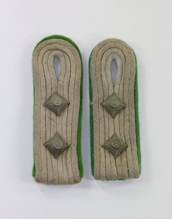 wehrmacht_heer_paar_schulterklappen_hauptmann_gebirgsj_ger_1_