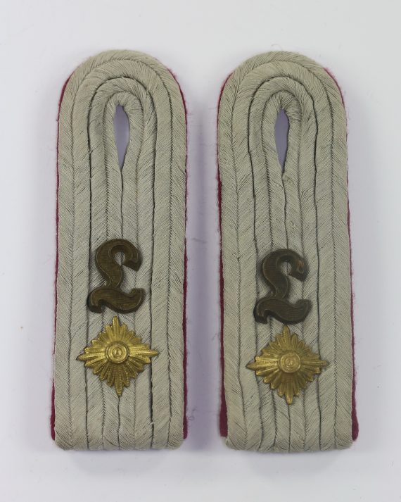 wehrmacht_heer_paar_schulterklappen_oberleutnant_nebeltruppe_lehrregiment_1_