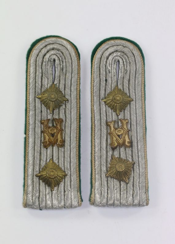 wehrmacht_heer_paar_schulterlappen_stabszahlmeister_heeresbeamter_1__4nd