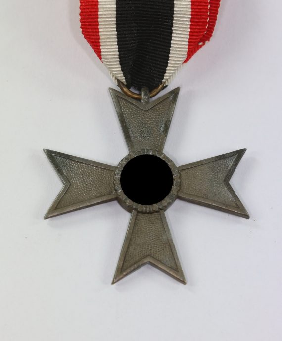wehrmacht_kriegsverdienstkreuz_2