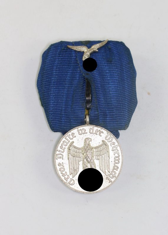wehrmachtsdienstauszeichnung_f_r_4_jahre_in_der_luftwaffe_an_einzelspange_1__1_4nd