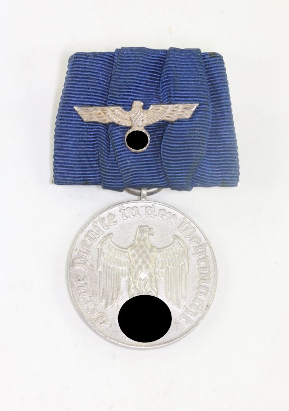 wehrmachtsdienstauszeichnung_f_r_4_jahre_in_der_wehrmacht_an_einzelspange_1__1