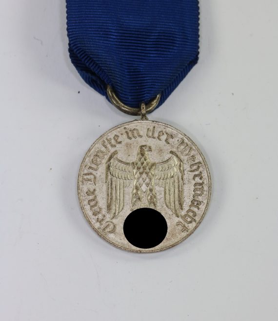 wehrmachtsdienstauszeichnung_f_r_4_jahre_treue_dienste_in_der_wehrmacht_1__1_2